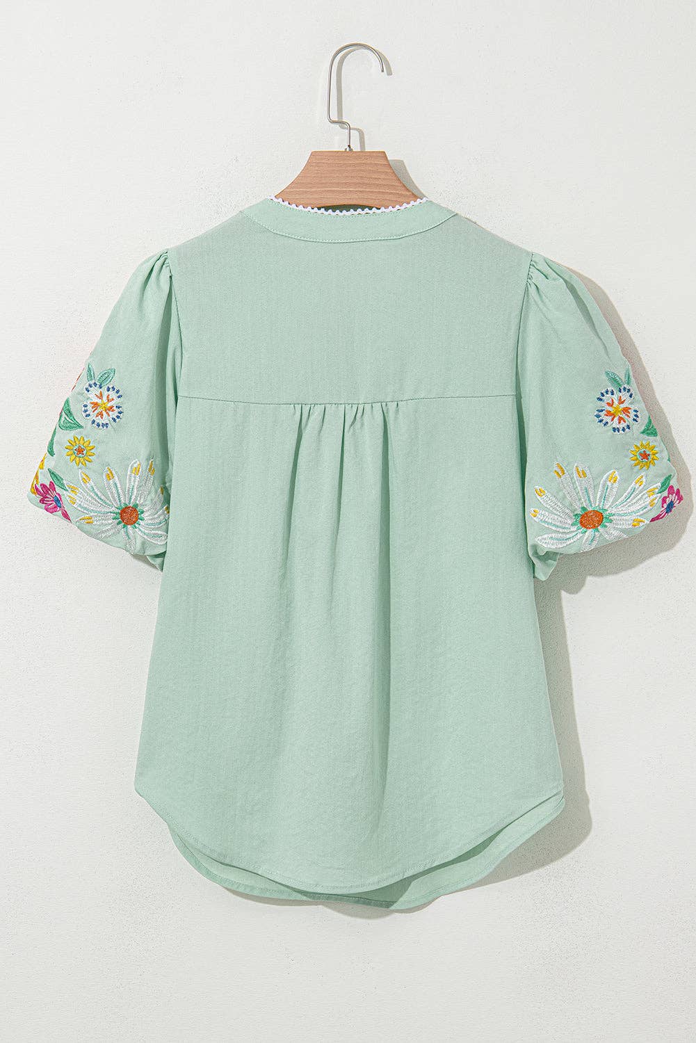 Floral Embroidered Puff Sleeve Blouse: Clearly Aqua