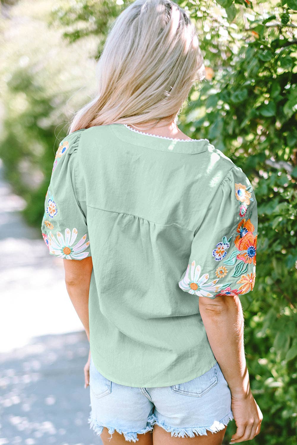 Floral Embroidered Puff Sleeve Blouse: Clearly Aqua