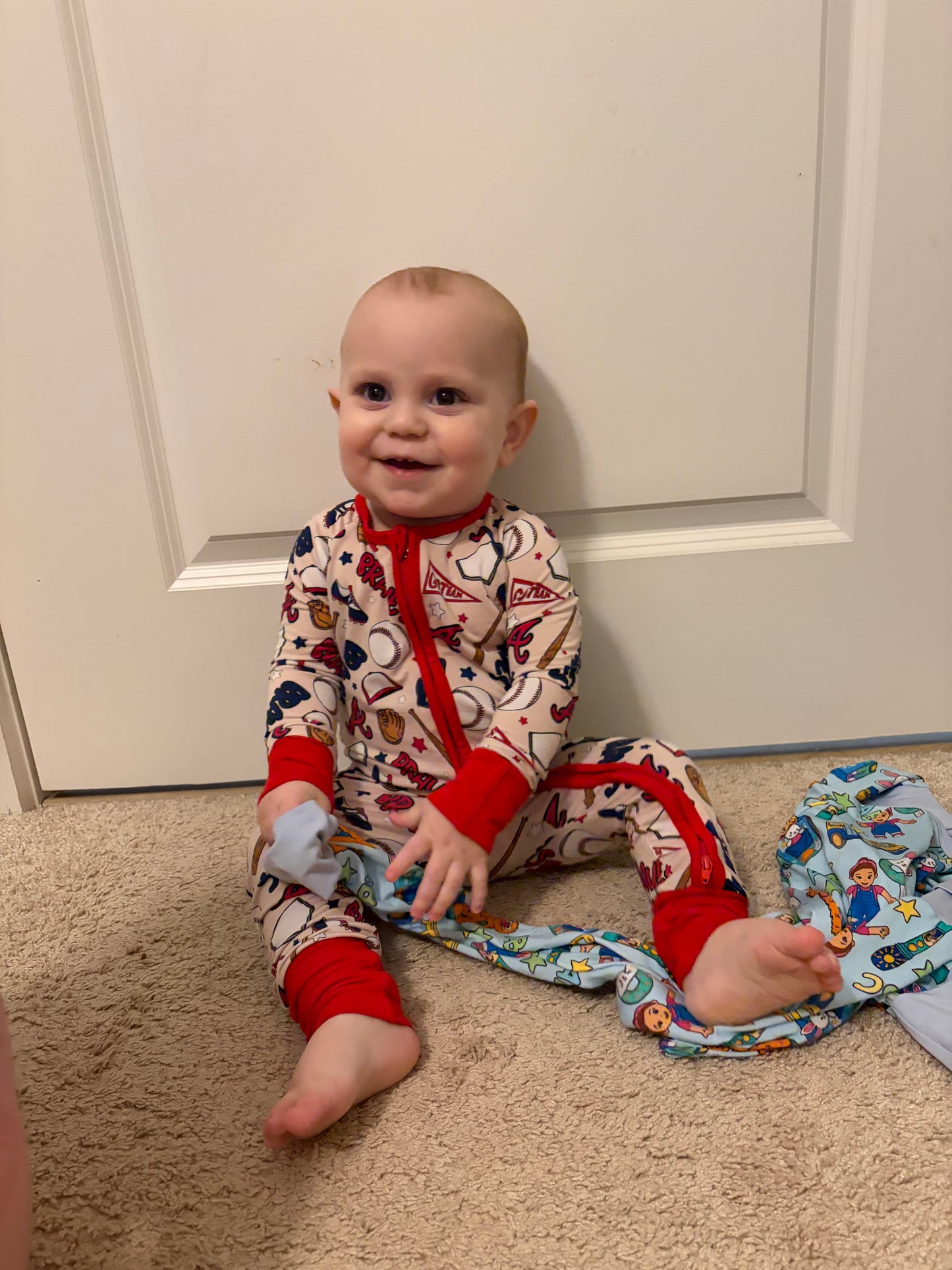 Atlanta Braves Zipper Romper