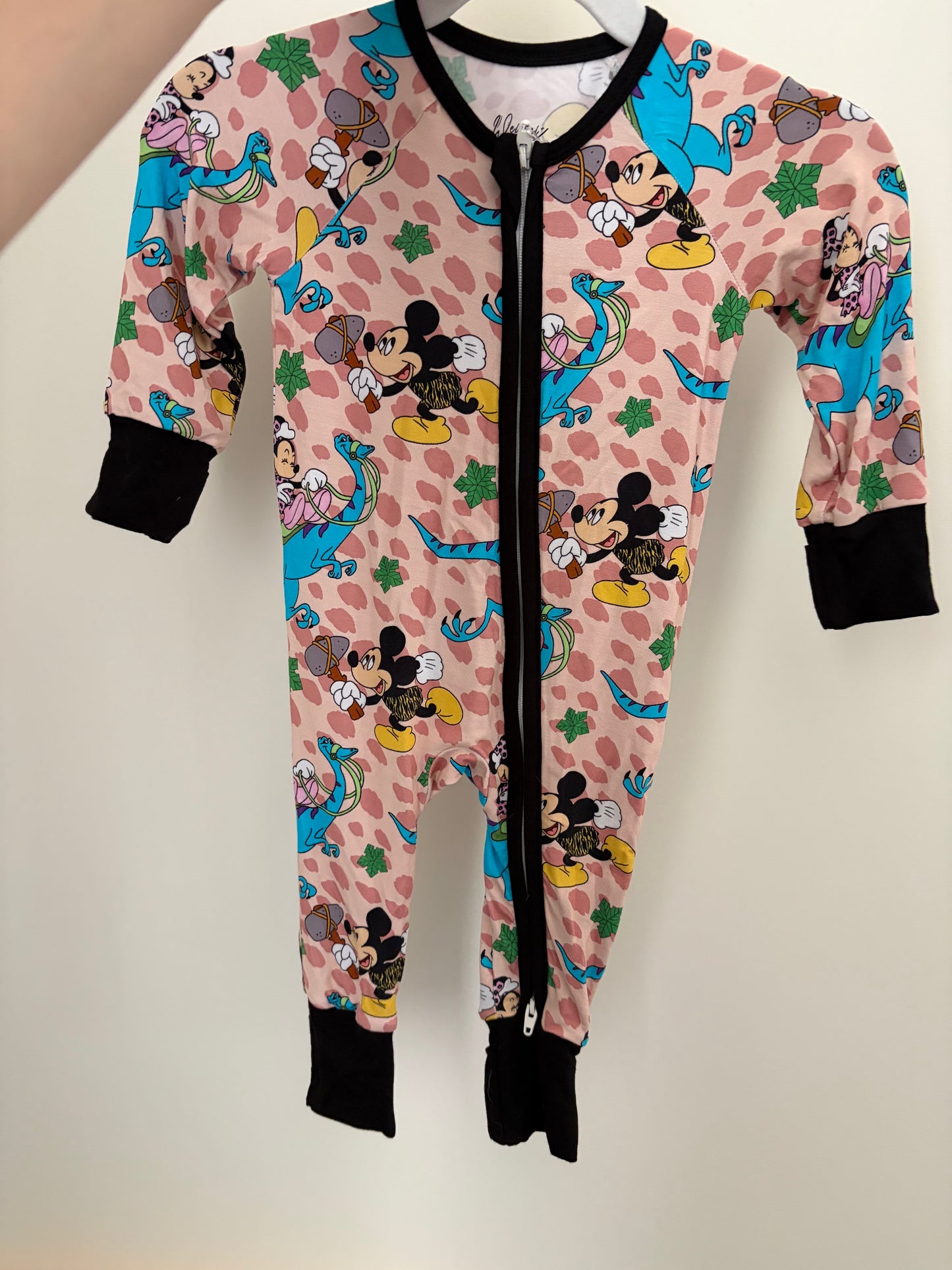 Rock Climbing Mouse Zippy