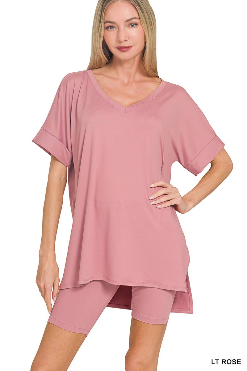 V-neck Top And Biker Shorts: LT ROSE
