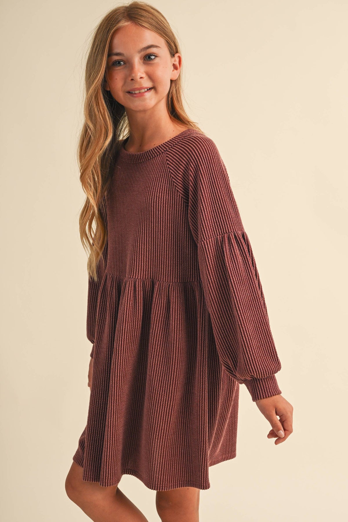TWEEN BABYDOLL KNIT DRESS
