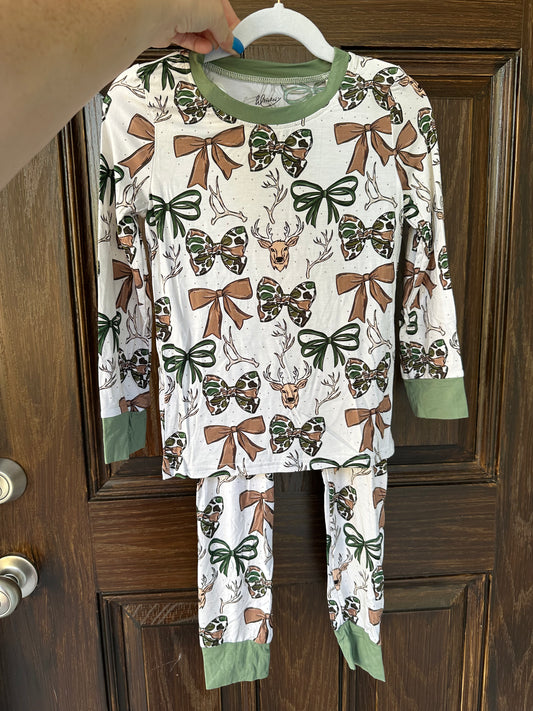 Deer Bows Long Sleeve 2PC Set