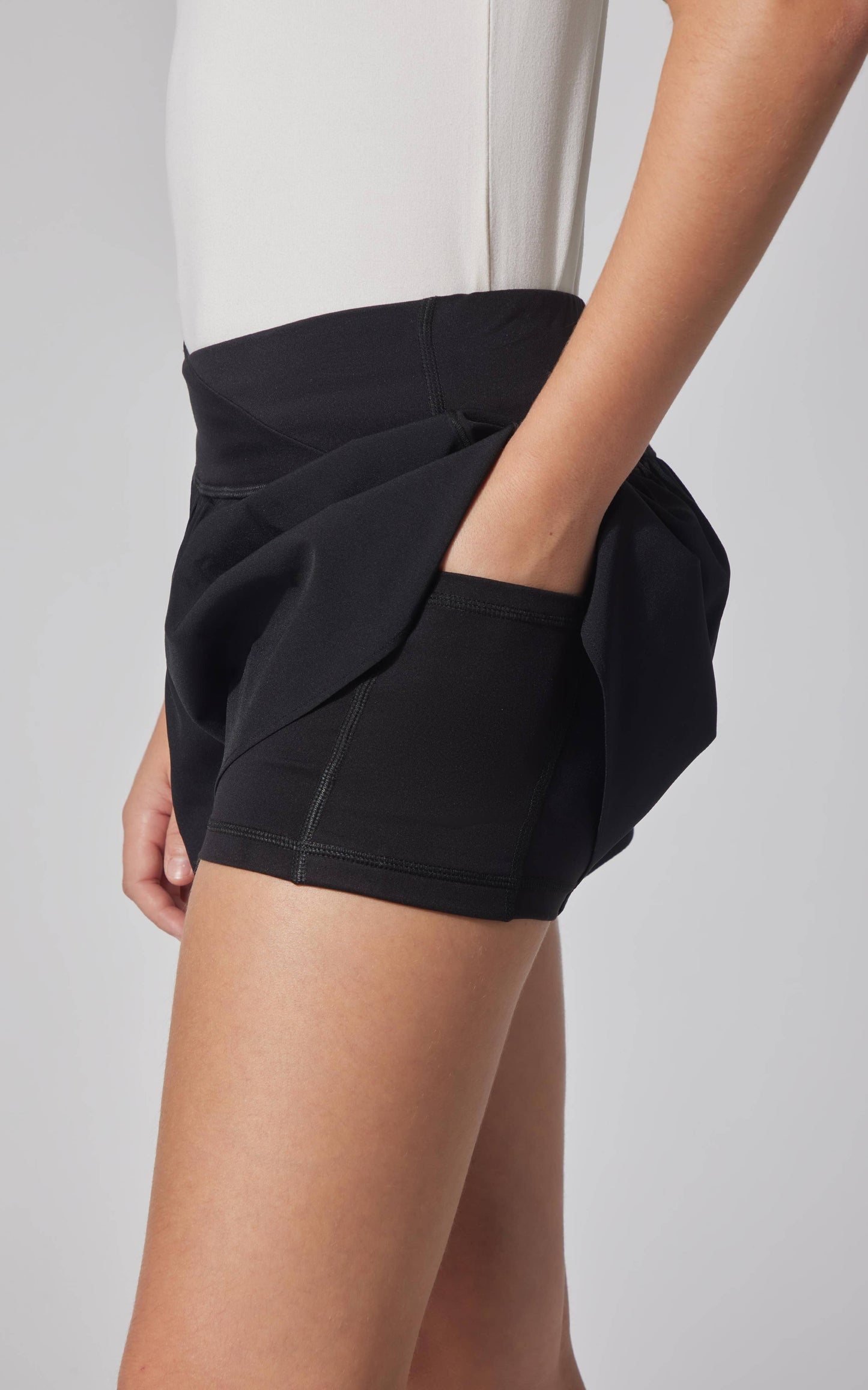 2 Pack - Girls Lightstream Crossover Criss Cross Skorts : TIDAL WAVE/BLACK